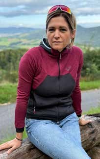 Pauline Christ Hostettler est mariée et mère de deux enfants, de 12 et 10 ans.