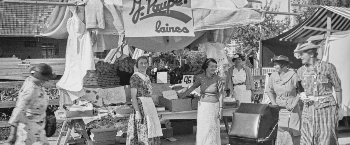Enard frères | 1re Braderie de Delémont à la rue du Stand, 13 septembre 1936.