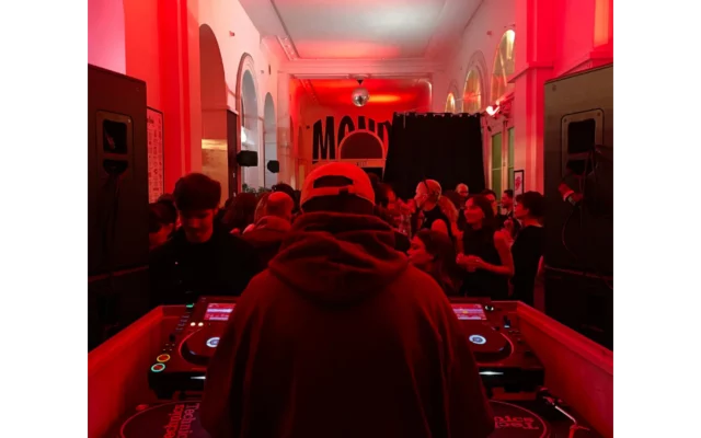 «La musique électronique est faite pour rassembler les gens»