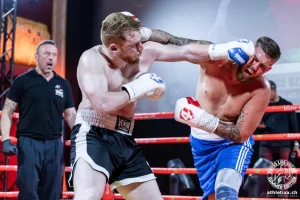 Un gendarme sacré champion suisse de boxe anglaise
