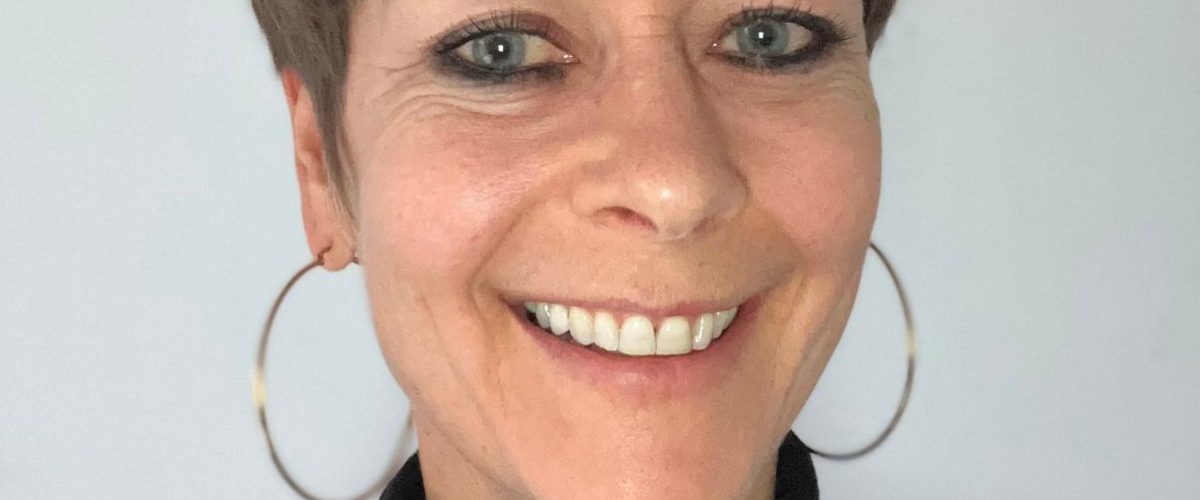 Christianne Chèvre exerce son activité d’accompagnante laïque dans le Jura et en dehors du canton.