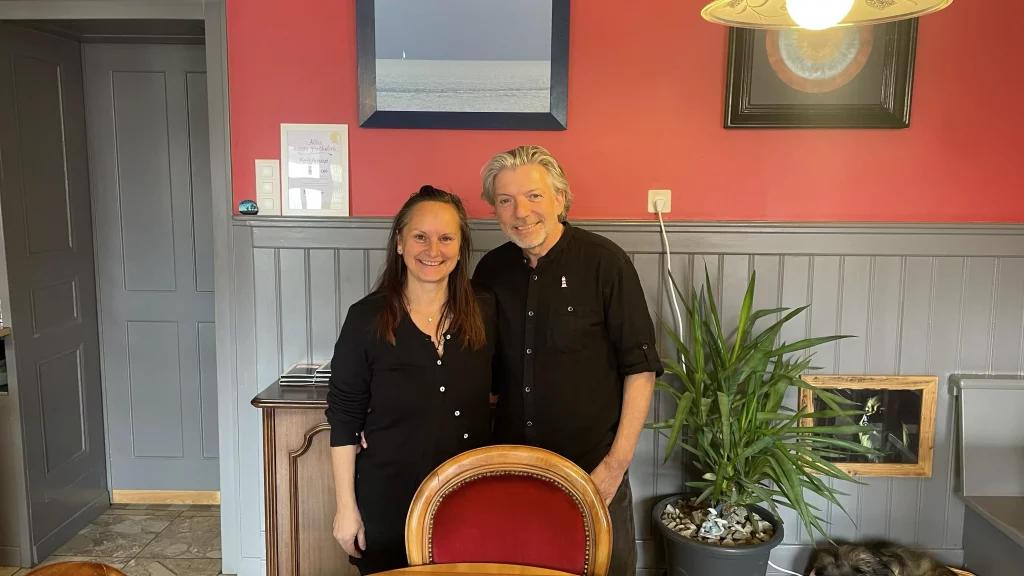 Kerem Maurer et Anna Grubenmann ont ouvert le Café SavouArt début avril.