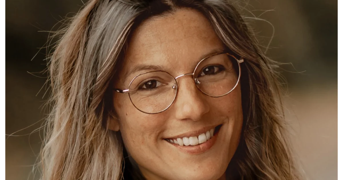 Le regard de Gaëlle Schwimmer